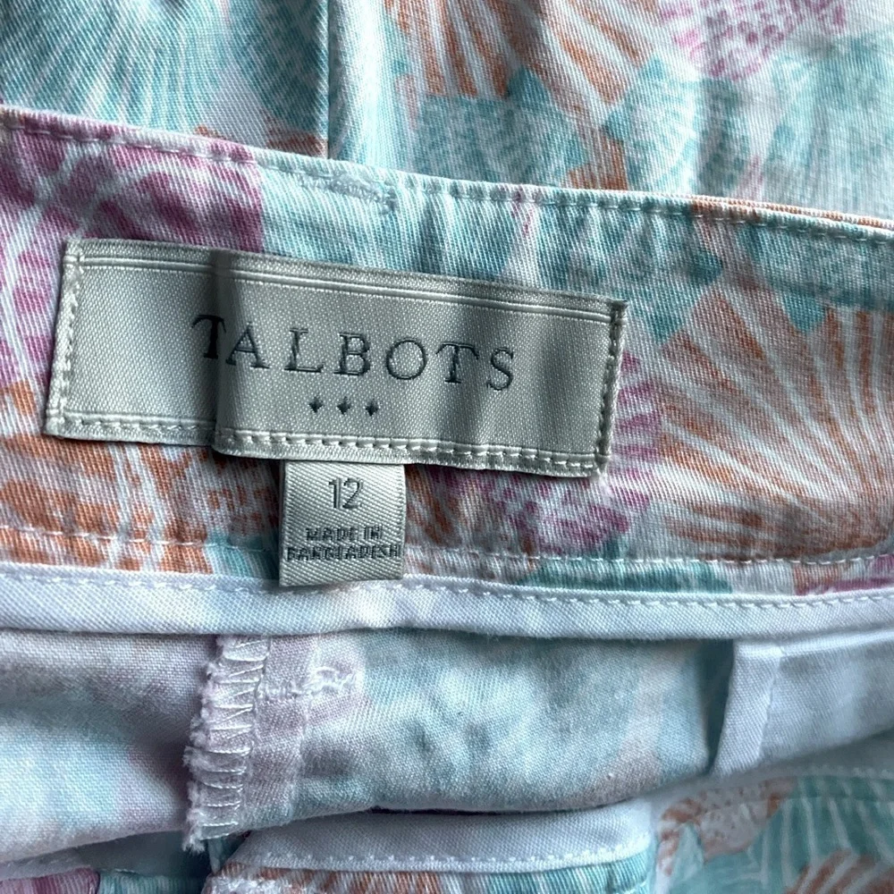 Talbots Cottagecore Cotton Stretch Seashell Print Chino Shorts Women’s Size 12